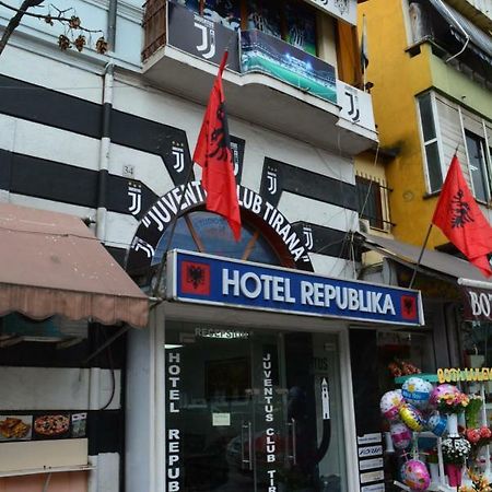Hotel Republika 티라나 외부 사진